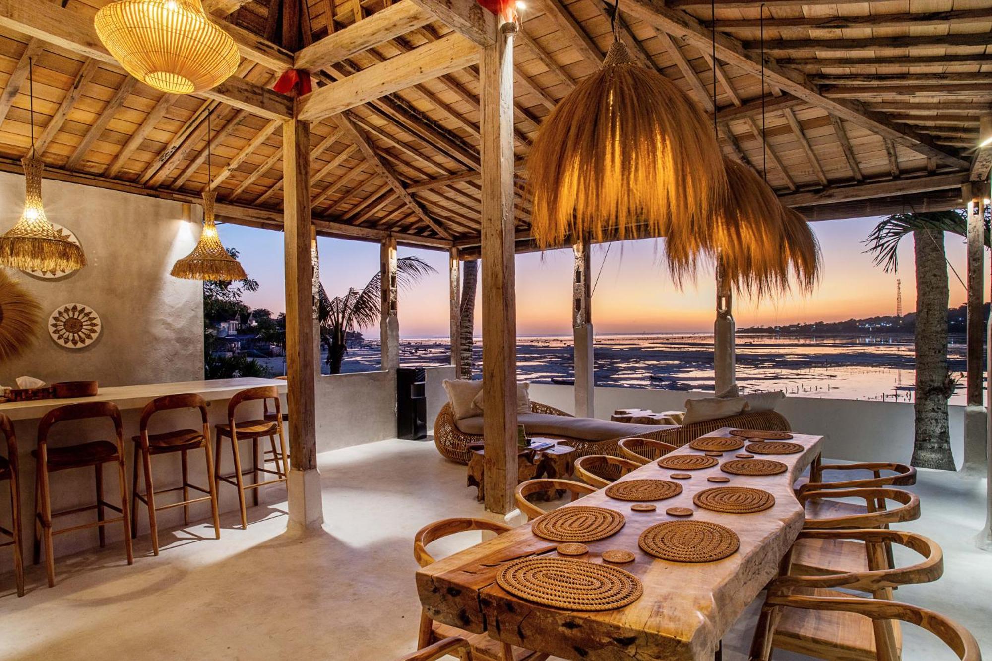 Sunset House Ceningan, 10 Person Beachview Private Villa 누사 렘봉안 외부 사진